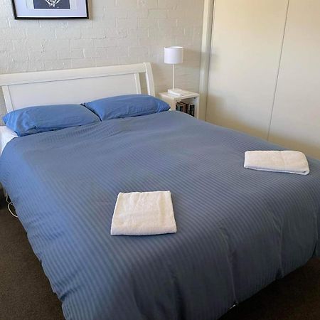 Max'S Beachside Holiday Home Torquay Esterno foto